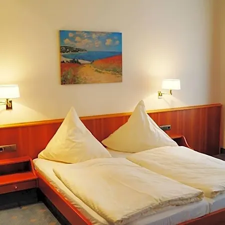 Goldener Loewe 2*